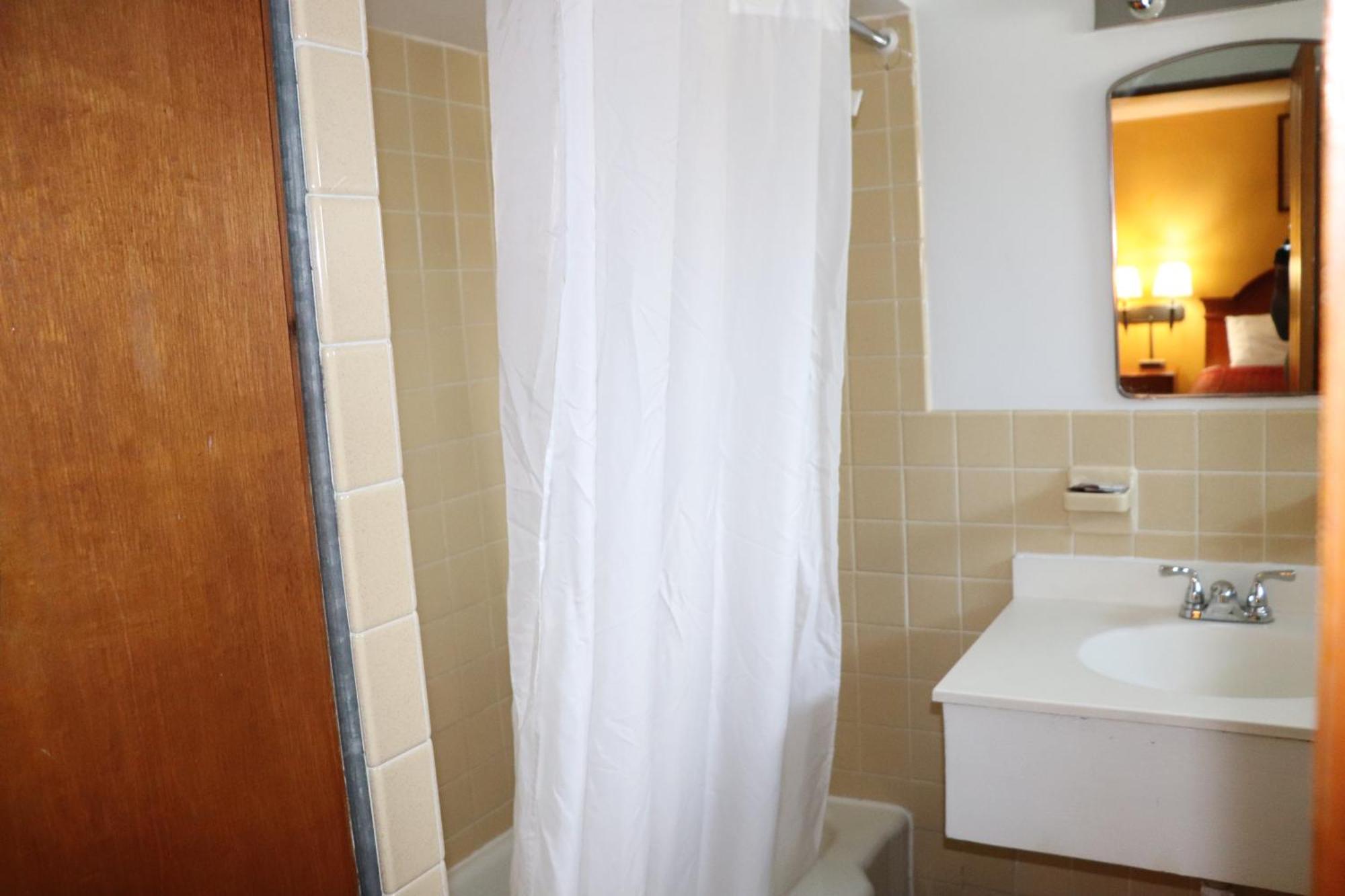 Best Nights Inn - Sparta Ngoại thất bức ảnh